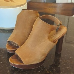 COPY - Ralph Lauren Heels